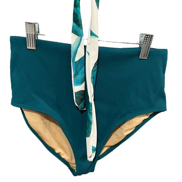 Cupshe Old Navy Small 2 Piece Bikini Green Tropical High Waist  Cross Top Swim - Picture 4 of 7
